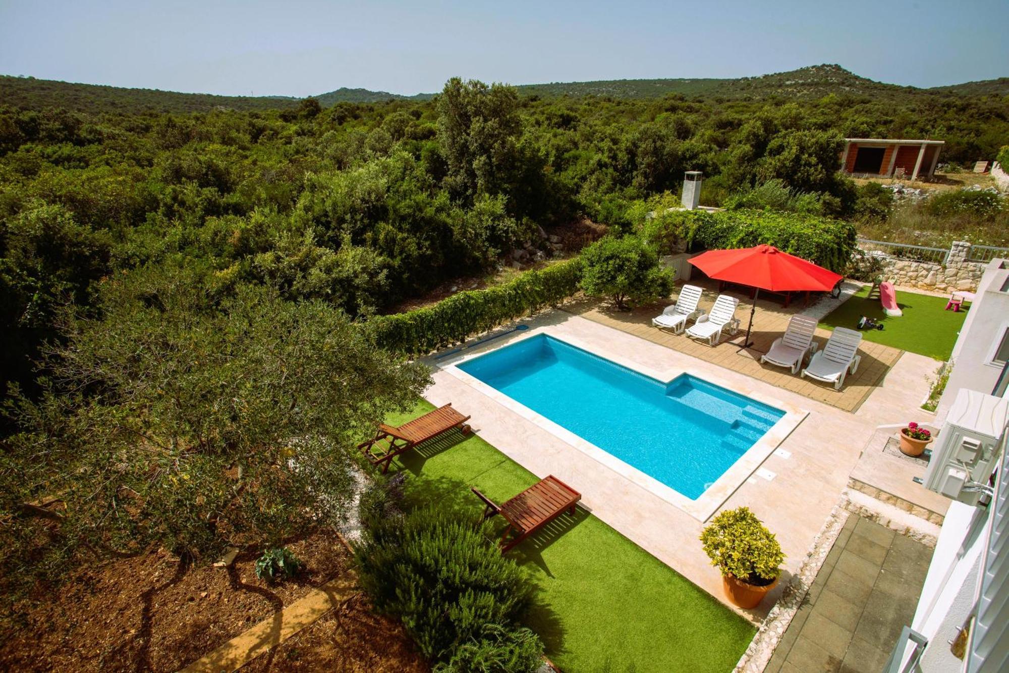 Vinišće Holiday House Nena With Pool מראה חיצוני תמונה